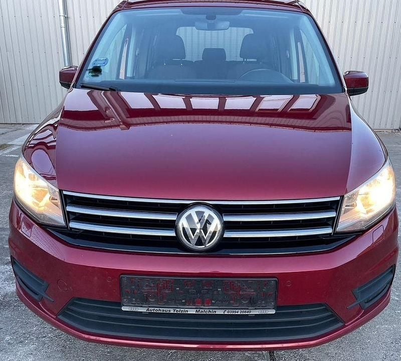 Gebraucht VW Caddy Comfortline 125 PS (91 kW) 2016 Rot Van / Kleinbus