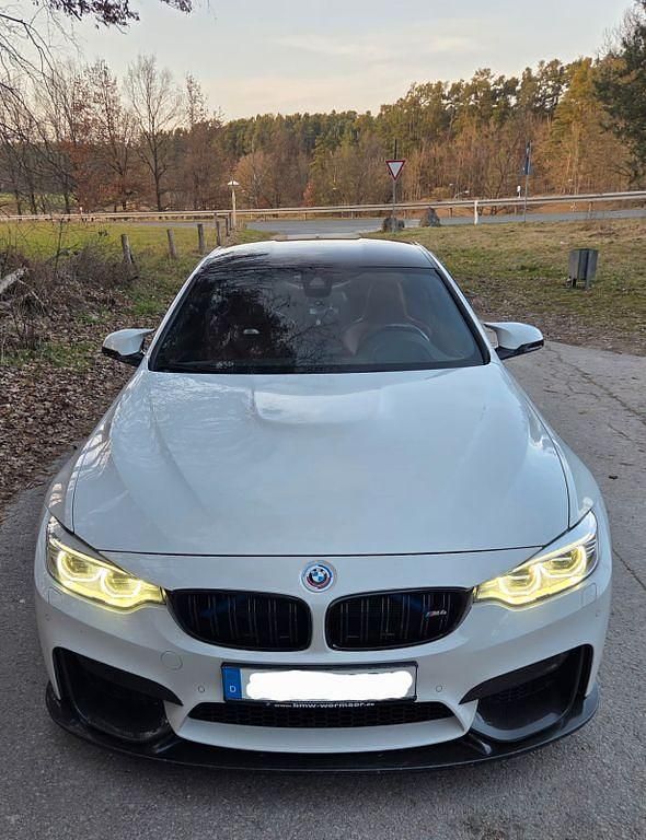 Gebraucht BMW M4 M Performance 570 PS (419 kW) 2015 Weiß Coupé