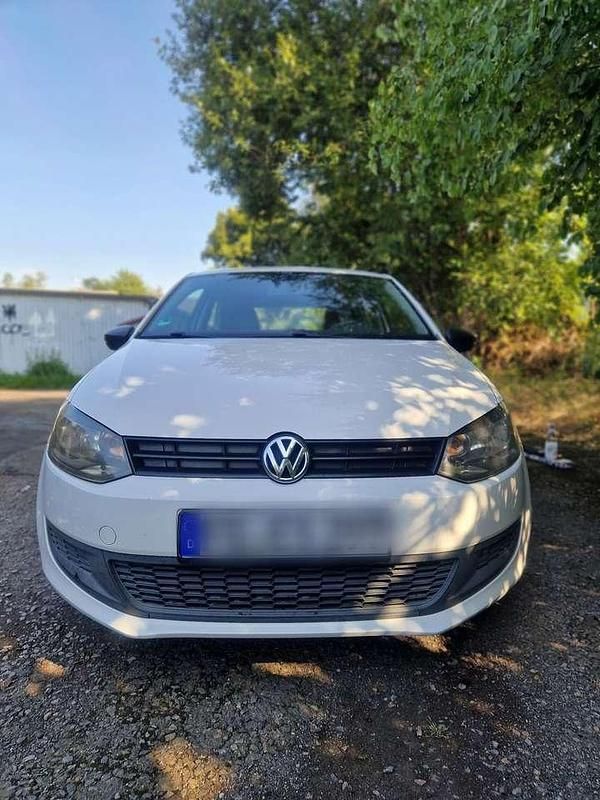 Gebraucht 2010 VW Polo Trendline Limousine | 2.000 € (Superpreis) - Bild 1/4