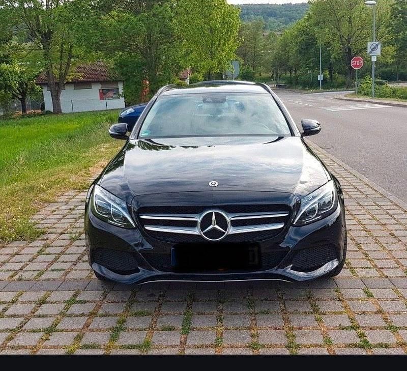 Blau Gebraucht 2015 Mercedes C220 Avantgarde Kombi | 16.500 € (Fairer Preis) - Bild 1/4