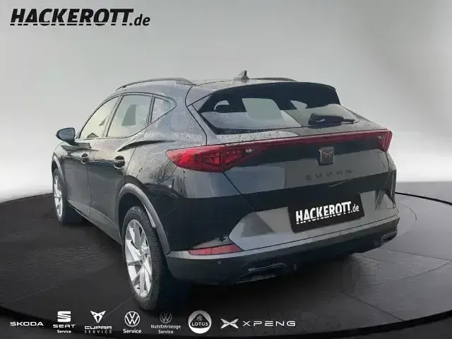 Second-hand Cupra Formentor Basis 150 CP (110 kW) 2023 Negru SUV