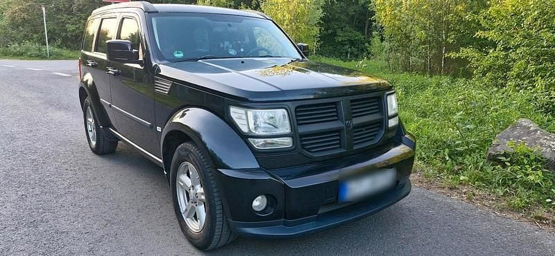 Second-hand Dodge Nitro 177 CP (130 kW) 2009 Negru SUV