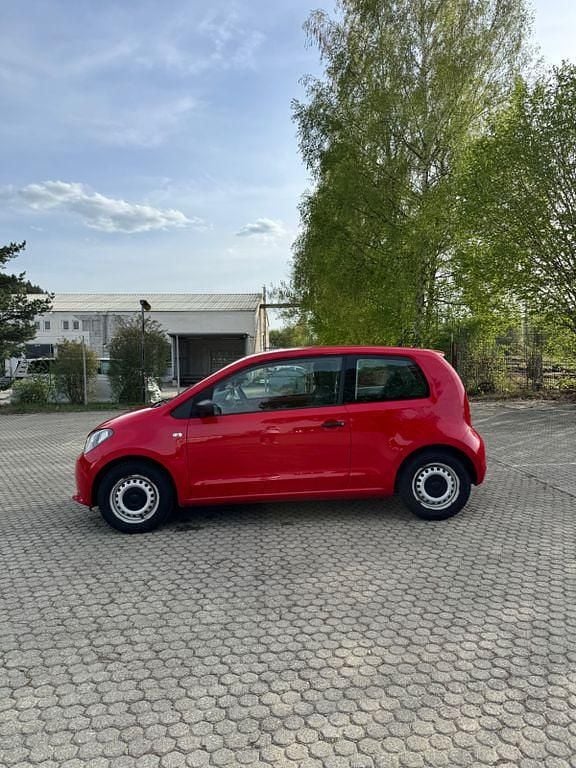 Begagnad Seat Mii Reference 75 HK (55 kW) 2013 Röd Halvkombi