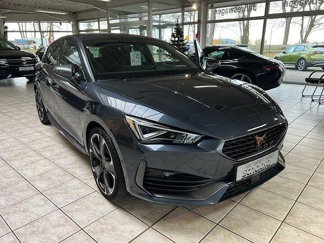 Gebraucht Cupra Leon VZ 150 PS (110 kW) 2024 Grau Limousine