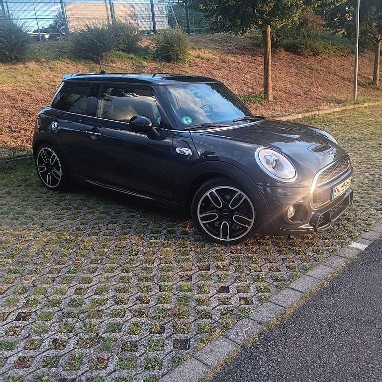 Grau Gebraucht 2016 Mini Cooper S Kleinwagen | 11.000 € (Superpreis) - Bild 1/4