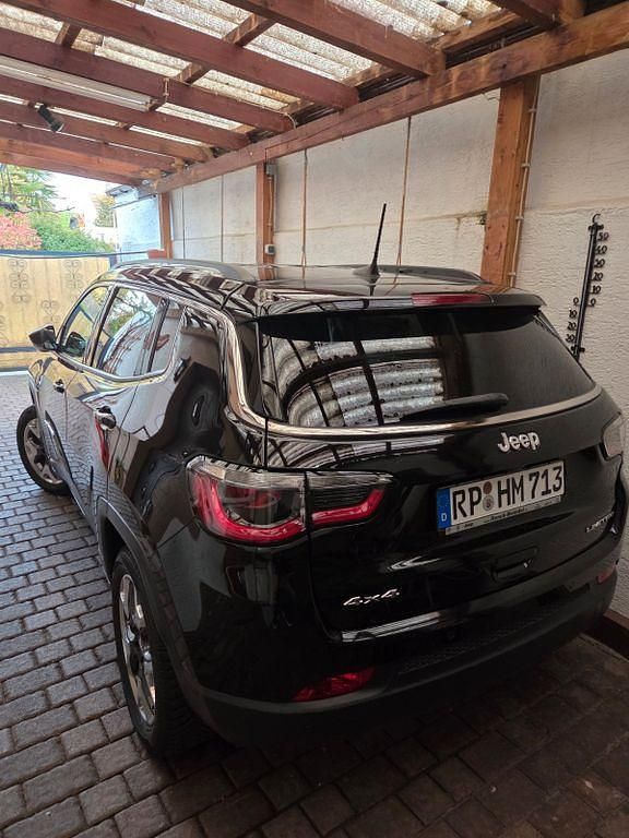 Gebraucht Jeep Compass Limited 170 PS (125 kW) 2020 Schwarz SUV