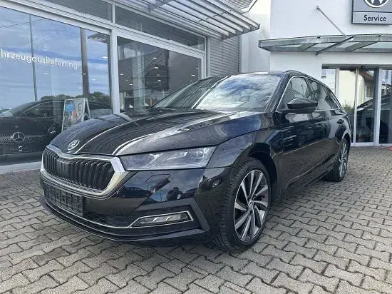 Gebraucht Skoda Octavia G-TEC First Edition 131 PS (96 kW) 2021 Schwarzmagic perleffekt Kombi