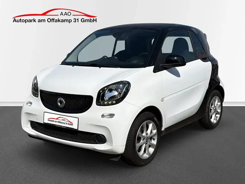 Gebraucht Smart ForTwo Coupé Passion 90 PS (66 kW) 2015 Weiß Coupé
