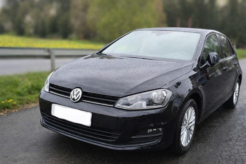 Gebraucht VW Golf VII Cup 125 PS (91 kW) 2014 Schwarz Limousine