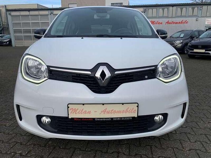 Gebraucht Renault Twingo Urban Night 65 PS (47 kW) 2023 Crystal weiss Kleinwagen