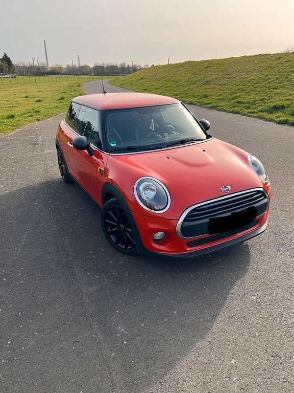 Gebraucht Mini ONE 102 PS (75 kW) 2018 Orange Kleinwagen