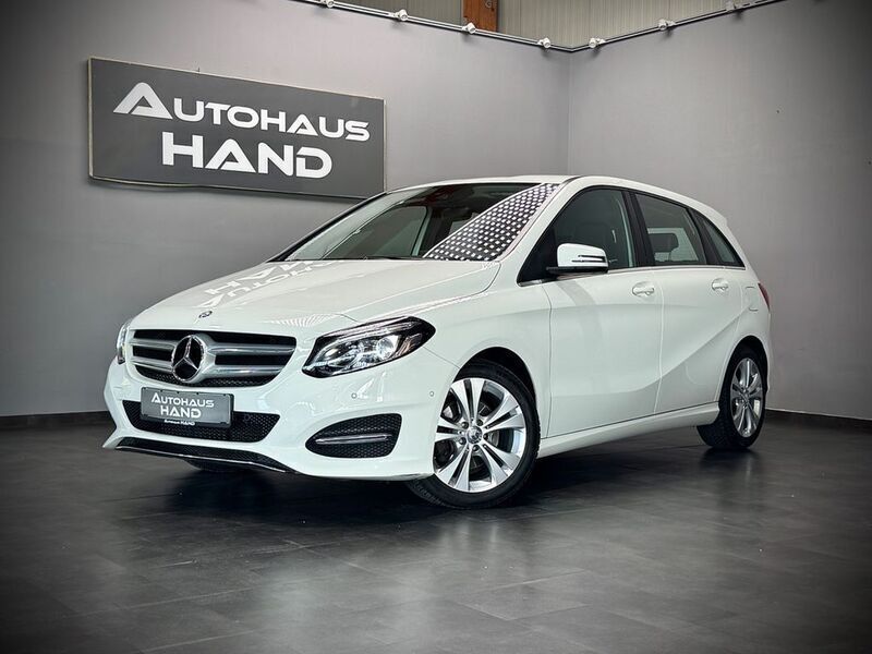 Weiß Gebraucht 2015 Mercedes B180 Van / Kleinbus | 16.750 € (Fairer Preis) - Bild 1/4