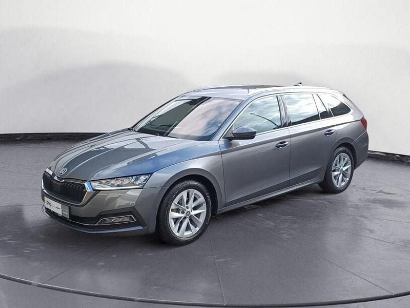 Gebraucht Skoda Octavia Style 110 PS (80 kW) 2024 Graphitegrau metallic Kombi