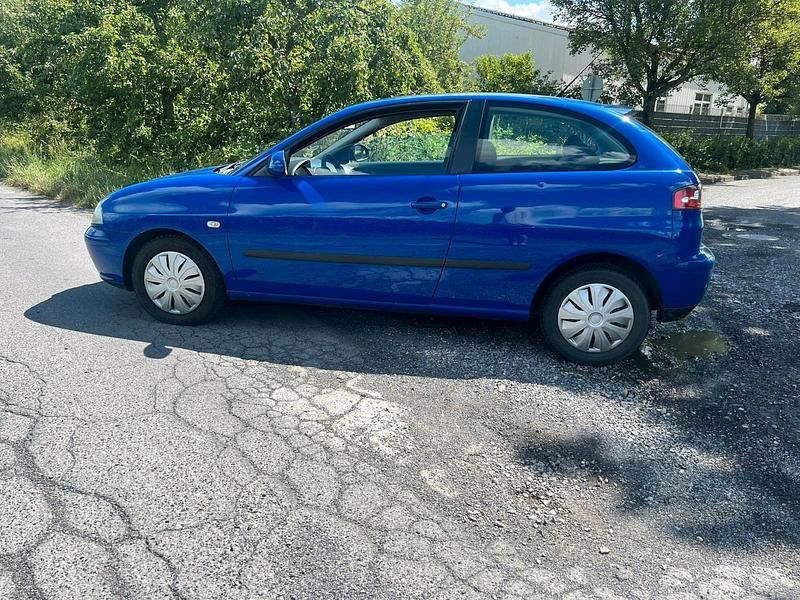 Gebraucht Seat Ibiza 75 PS (55 kW) 2006 Blau Kleinwagen