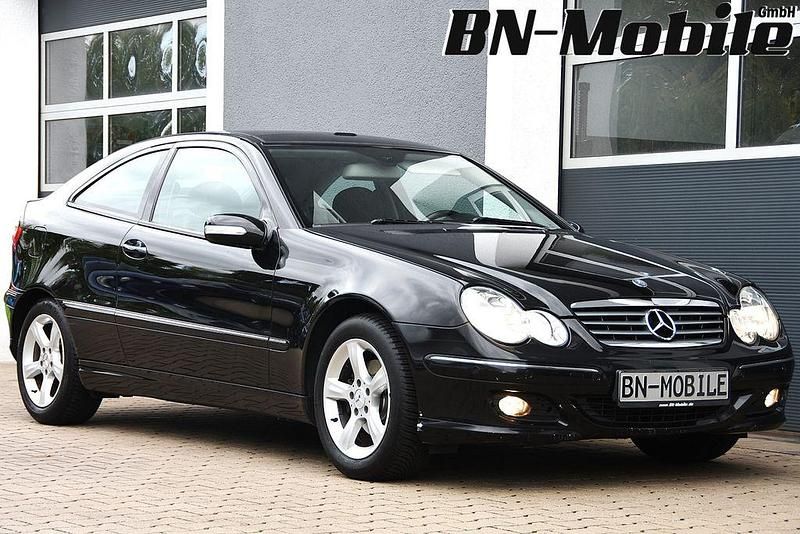 Schwarz Gebraucht 2007 Mercedes C180 Coupé | 2.980 € (Superpreis) - Bild 1/4
