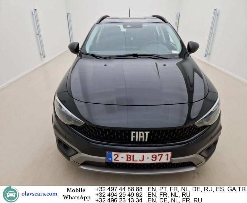 Gebraucht Fiat Tipo Cross 95 PS (69 kW) 2022 Schwarz Limousine