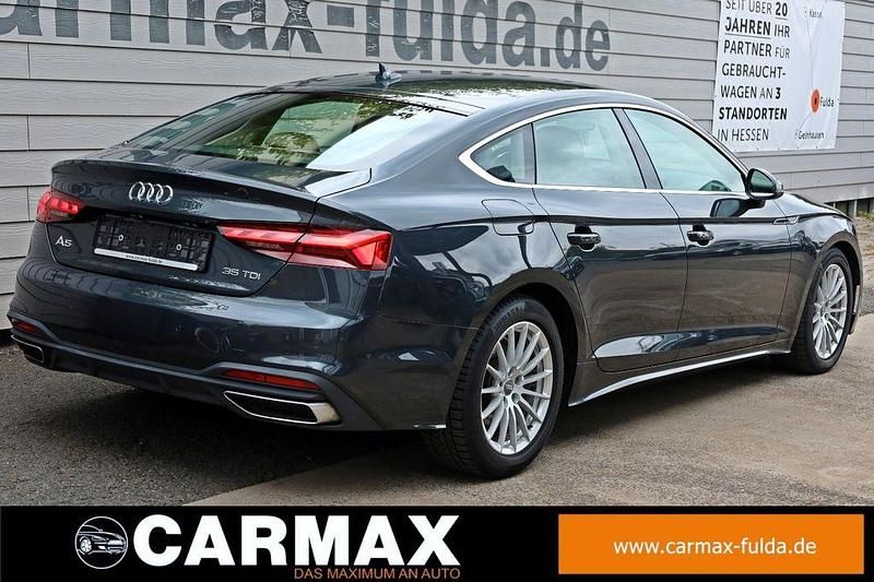 Gebraucht Audi A5 Sportback Basis 163 PS (119 kW) 2020 Manhattangrau metallic (metallic) Kleinwagen
