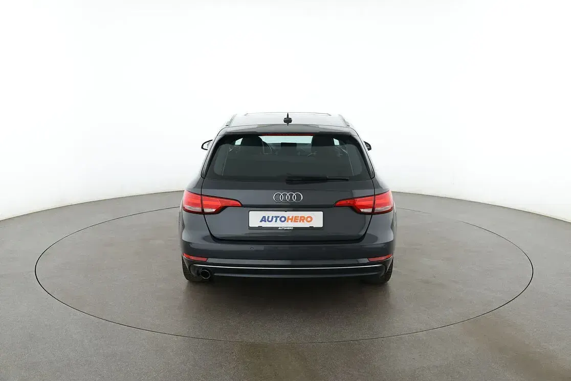 Gebraucht Audi A4 Design 150 PS (110 kW) 2017 Grau Kombi