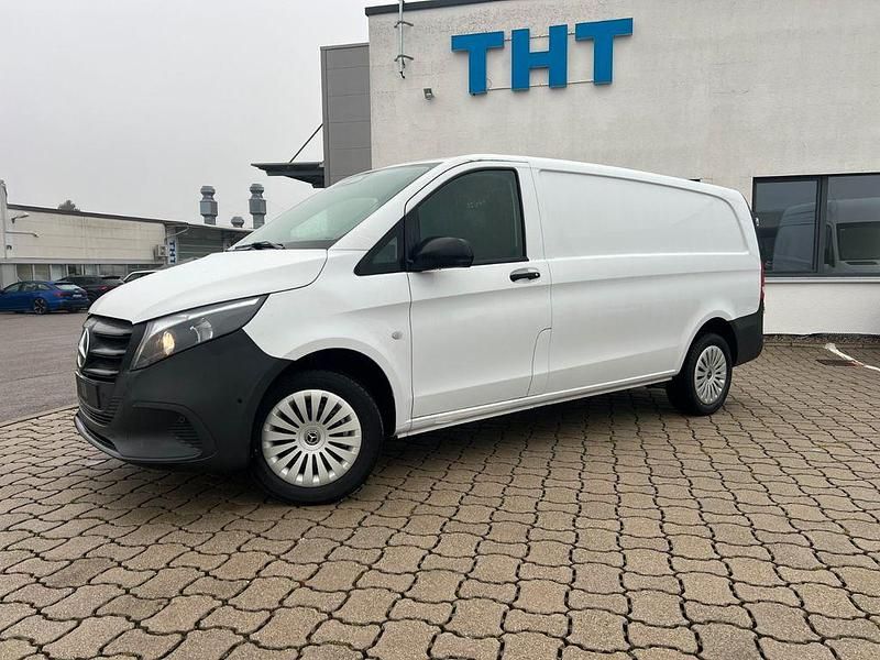 Weiß Neu 2025 Mercedes Vito Van / Kleinbus | 48.730 € (Guter Preis) - Bild 1/4