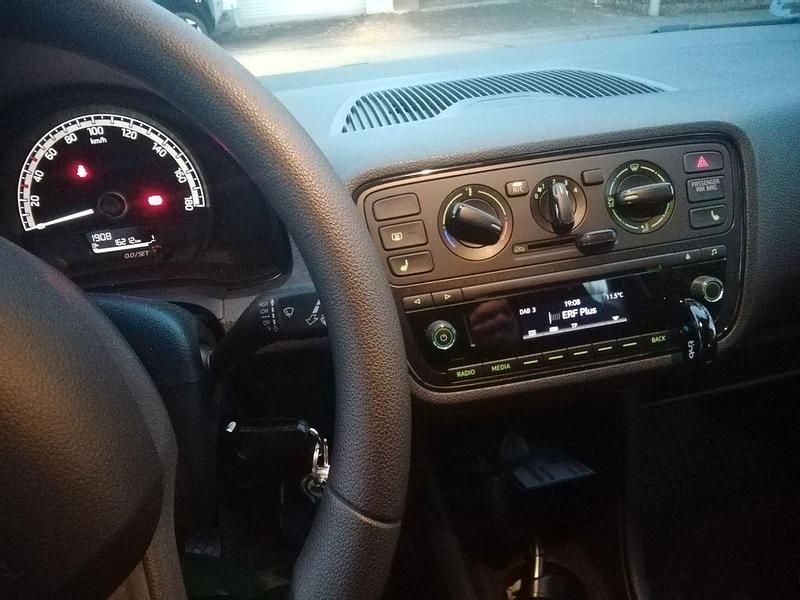 Gebraucht Skoda Citigo Cool Edition 60 PS (44 kW) 2018 Rot Kleinwagen