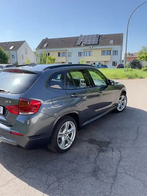 Gebraucht BMW X1 Performance 143 PS (105 kW) 2015 Grau SUV