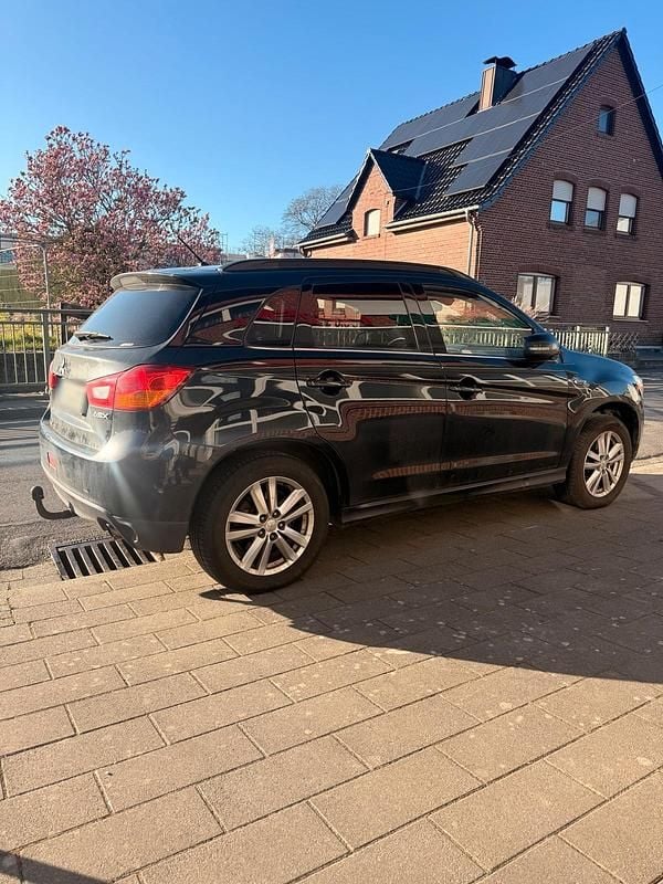 Gebraucht Mitsubishi ASX 150 PS (110 kW) 2012 Schwarz SUV