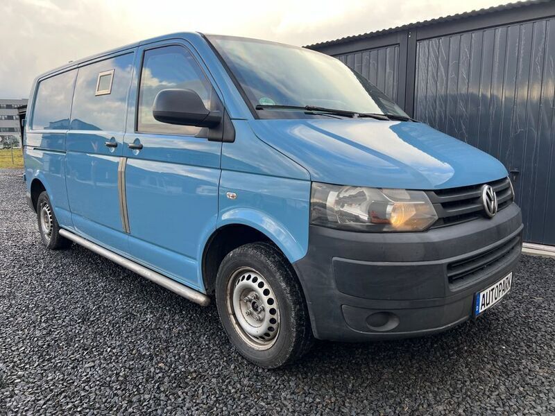 Gebraucht VW T5 140 PS (102 kW) 2014 Blau Van