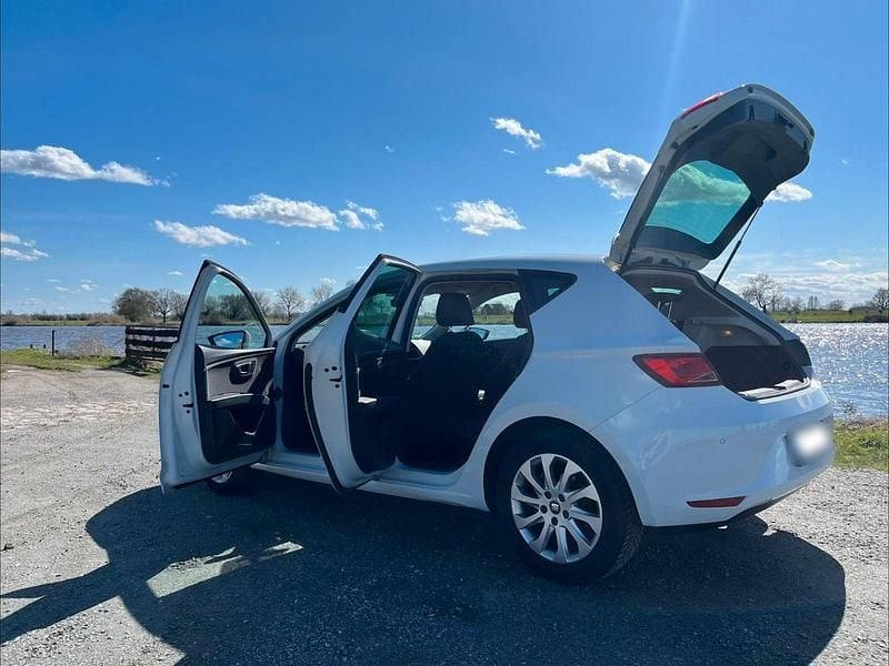 Gebraucht Seat Leon 110 PS (80 kW) 2016 Weiß Kleinwagen