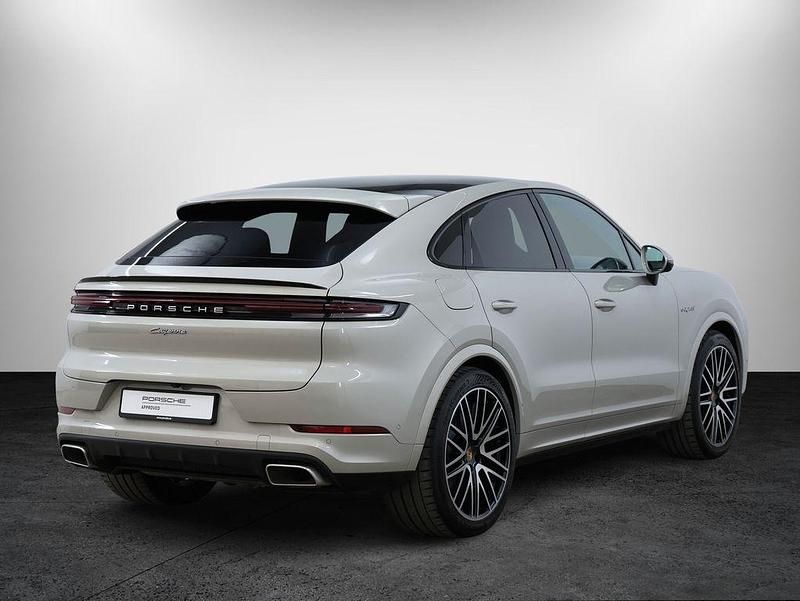 Gebraucht Porsche Cayenne Coupe 470 PS (345 kW) 2025 Beige Coupé