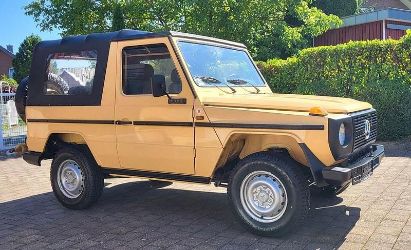 Gebraucht Mercedes G240 72 PS (52 kW) 1979 Gelb SUV