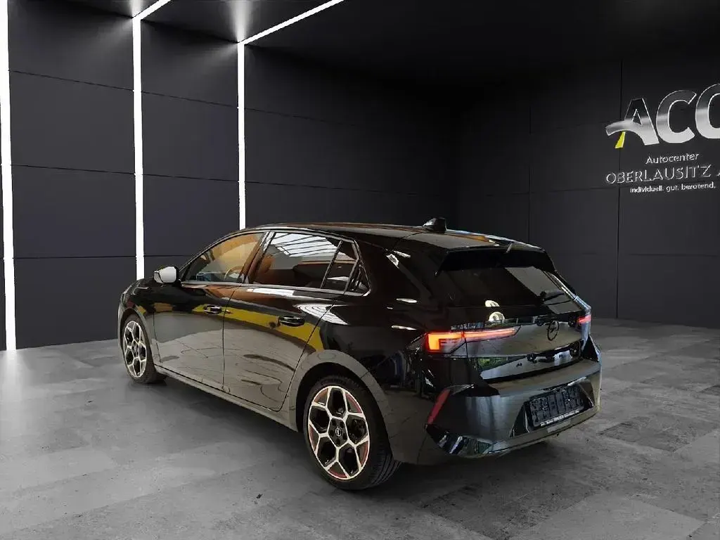 Gebraucht Opel Astra GS Line 131 PS (96 kW) 2023 Schwarz Kleinwagen
