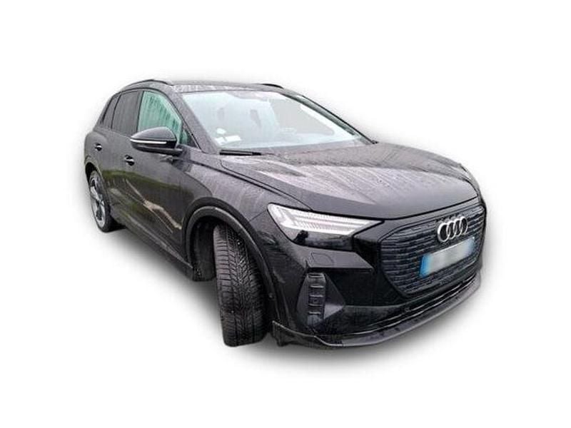 Gebraucht Audi Q4 e-tron Ambiente 219 kW (299 PS) 2022 Mythosschwarz metallic SUV