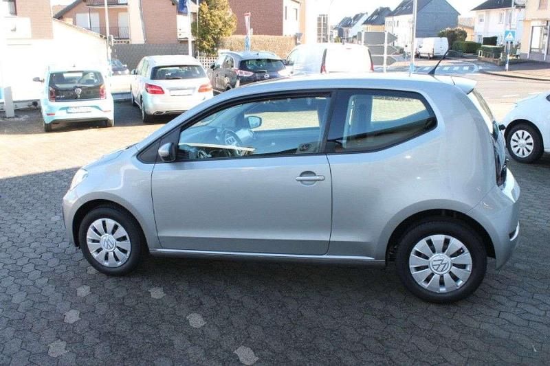 Gebraucht VW up! move up! 65 PS (47 kW) 2022 Tungsten silver metallic (metallic) Kleinwagen