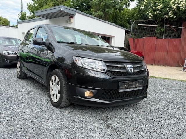 Schwarz Gebraucht 2013 Dacia Sandero Lauréate Kleinwagen | 3.999 € (Superpreis) - Bild 1/4