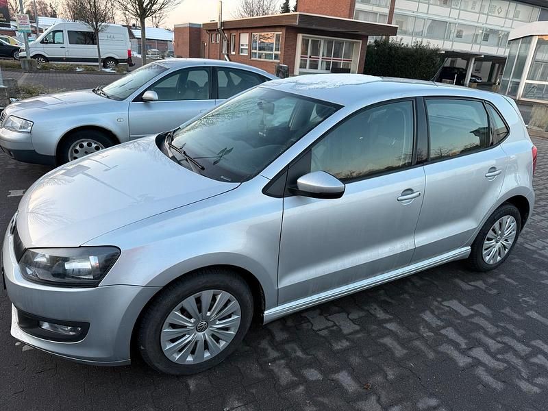 Gebraucht VW Polo 75 PS (55 kW) 2013 Grau Kleinwagen