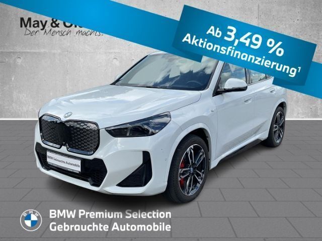 Weiss Gebraucht 2024 BMW iX1 Performance SUV | 44.980 € (Etwas zu teuer) - Bild 1/4