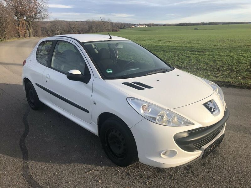 Peugeot 206 plus