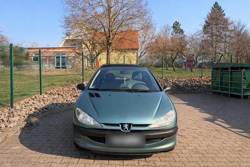 Gebraucht Peugeot 206 75 PS (55 kW) 2002 Grün Kleinwagen
