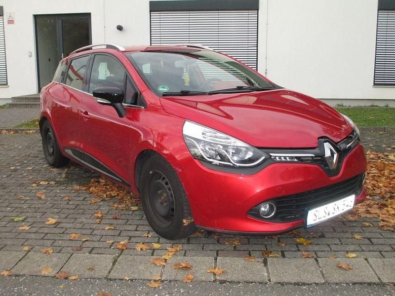 Gebraucht Renault Clio IV Dynamique 120 PS (88 kW) 2014 Rot Limousine