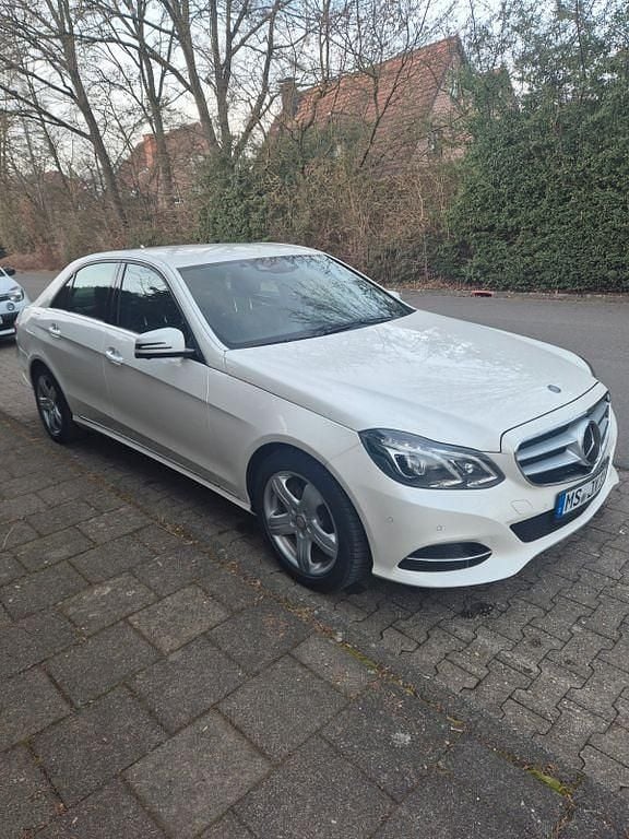 Gebraucht Mercedes E400 333 PS (244 kW) 2013 Limousine