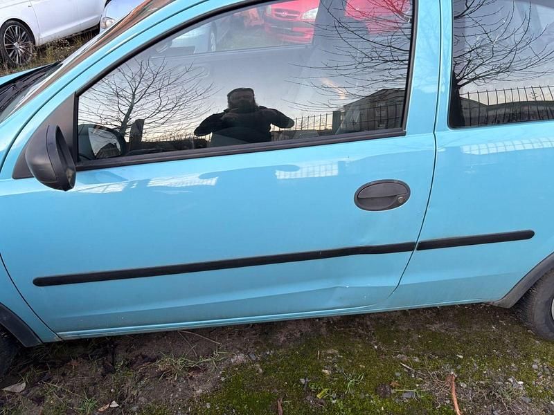 Gebraucht Opel Corsa Basis 60 PS (44 kW) 2006 Grün Kleinwagen