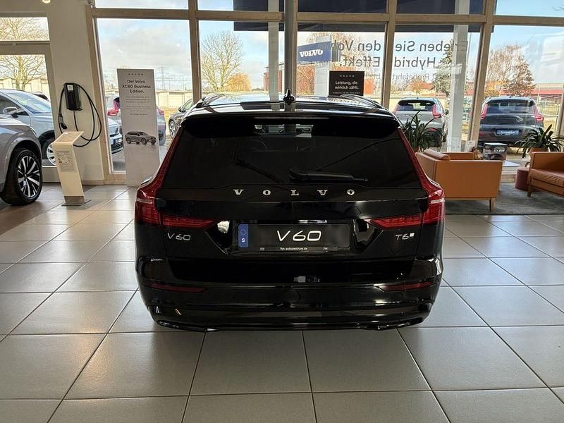 Neu Volvo V60 Plus 387 PS (284 kW) 2026 Schwarz Kombi