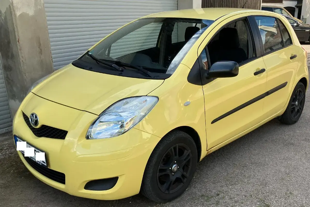 Gebraucht Toyota Yaris 100 PS (73 kW) 2009 Gelb Kleinwagen