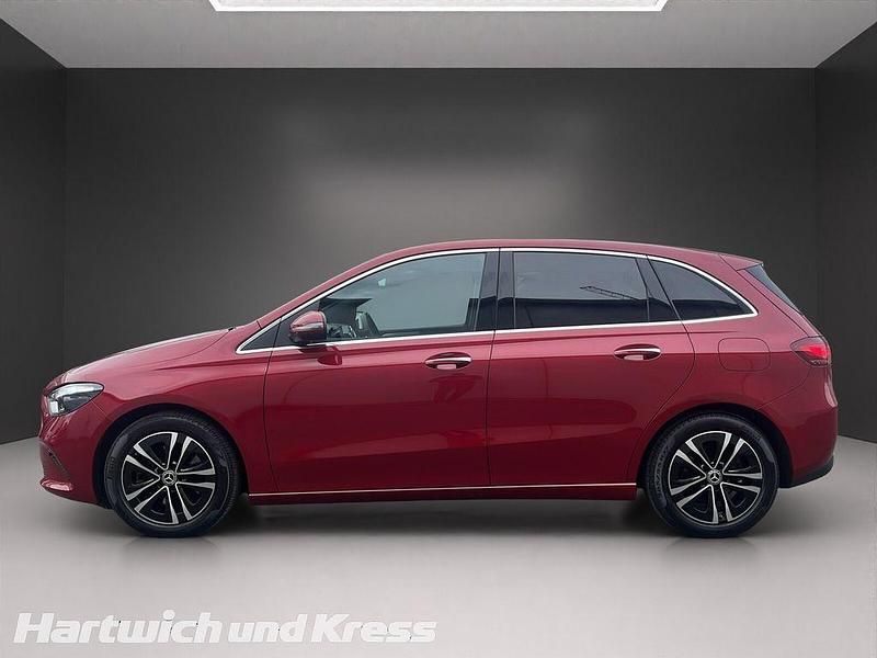 Gebraucht Mercedes B220 Advanced Plus 190 PS (139 kW) 2025 Manufaktur lack manufaktur pat Van / Kleinbus