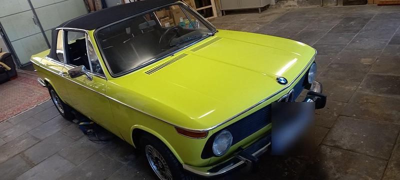 Gebraucht BMW 2002 100 PS (73 kW) 1975 Gelb Limousine