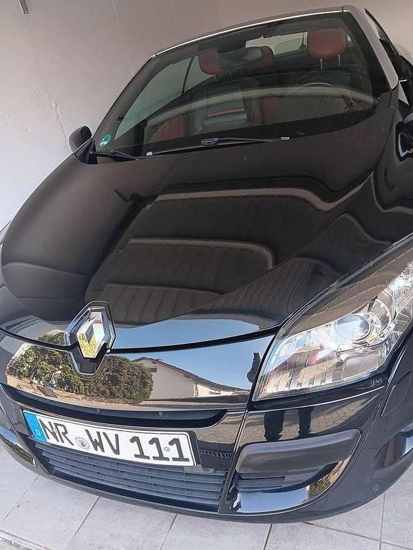 Gebraucht Renault Mégane Cabriolet Luxe 131 PS (96 kW) 2012 Schwarz Cabrio