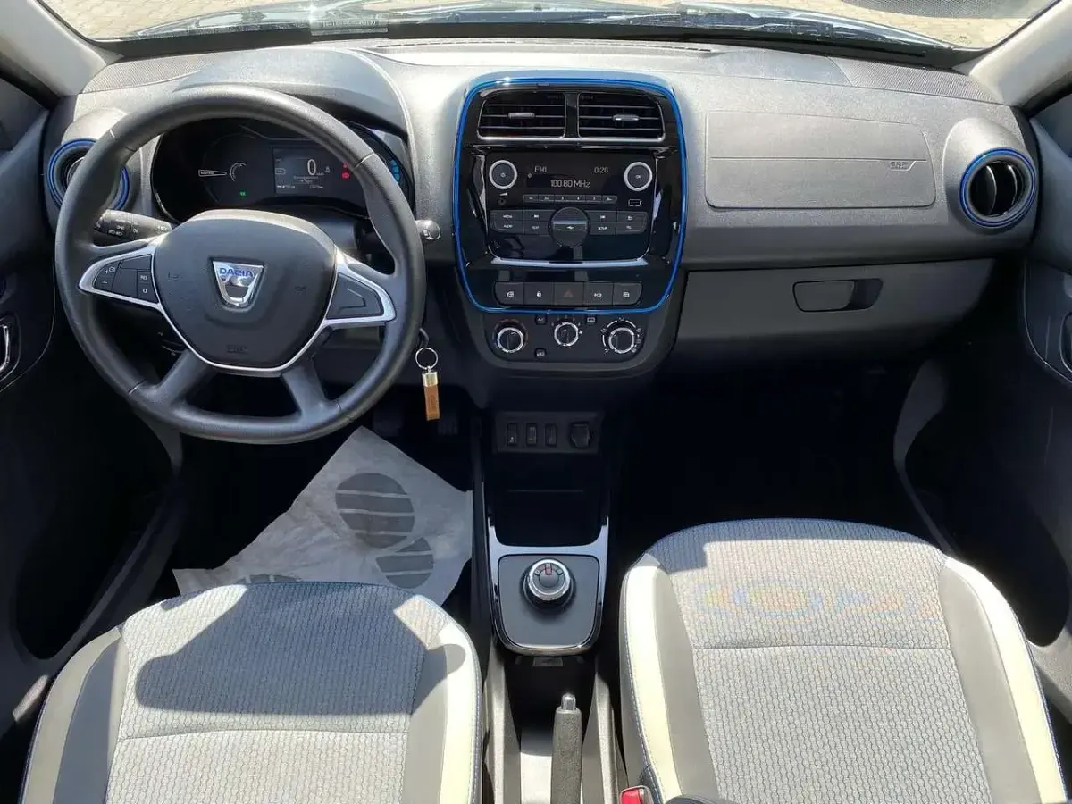 Gebraucht Dacia Spring Comfort 33 kW (45 PS) 2022 Schwarz Kleinwagen