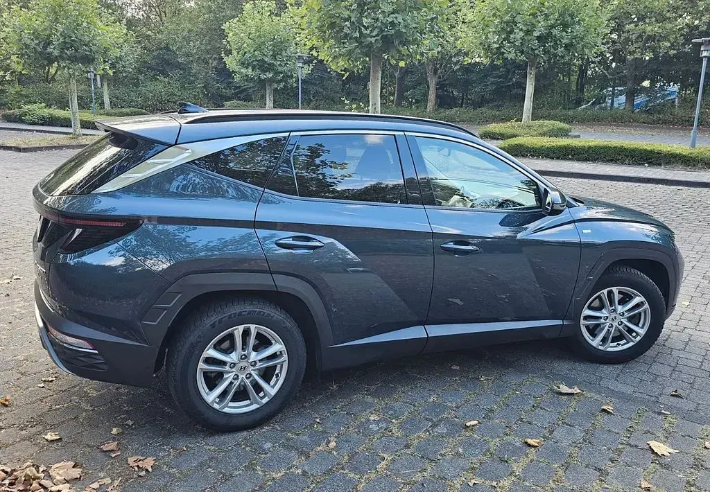 Gebraucht Hyundai Tucson Trend 150 PS (110 kW) 2022 Blau SUV