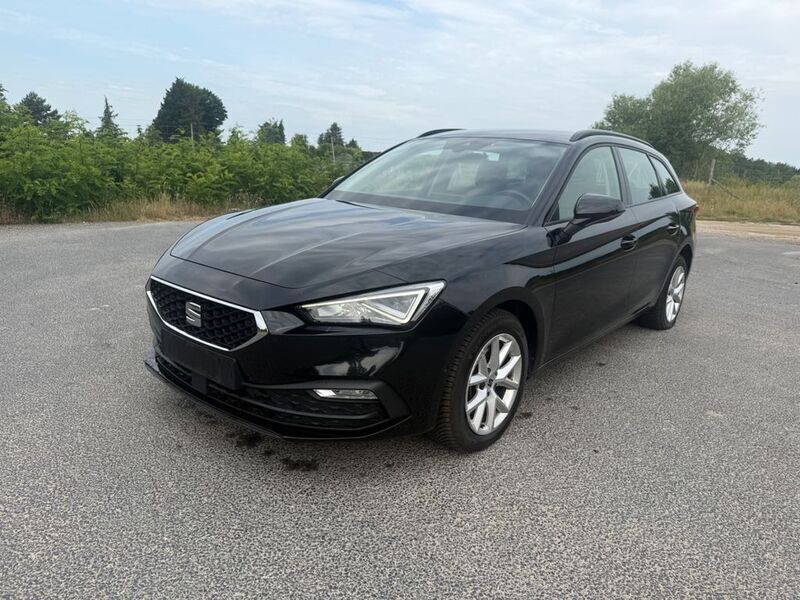 Schwarz Gebraucht 2022 Seat Leon Style Limousine | 14.799 € (Superpreis) - Bild 1/4