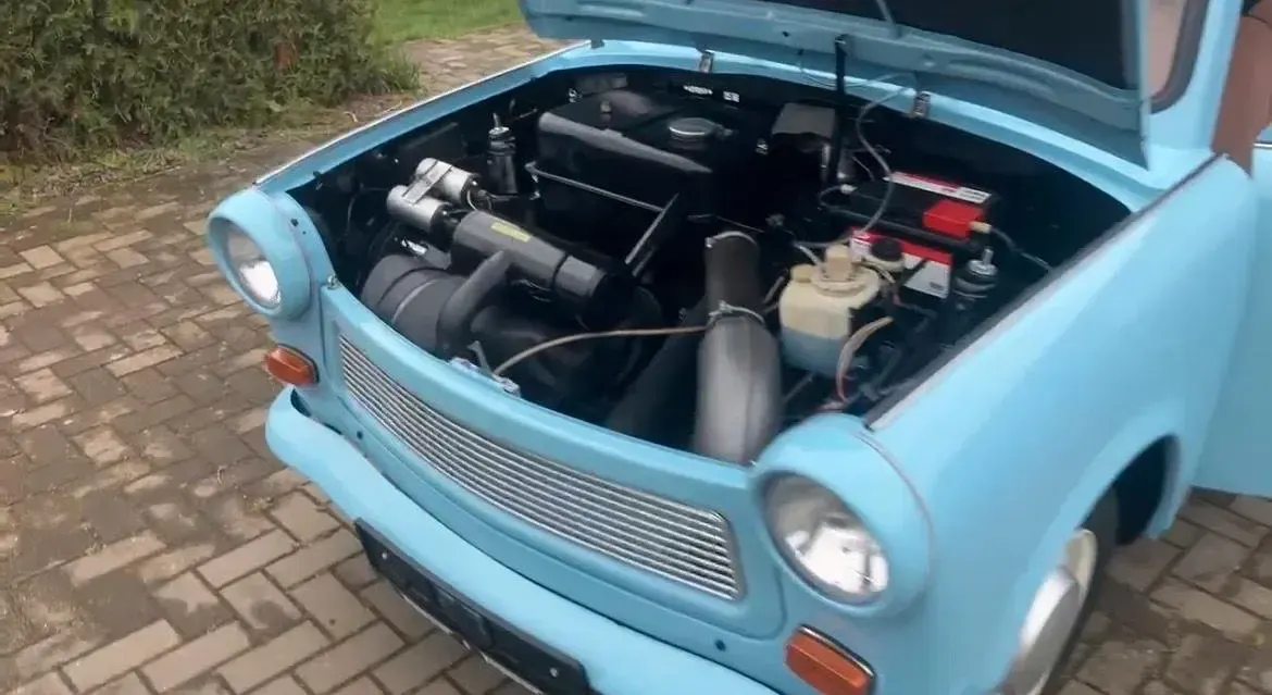 Gebraucht Trabant 601 26 PS (19 kW) 1988 Blau Limousine